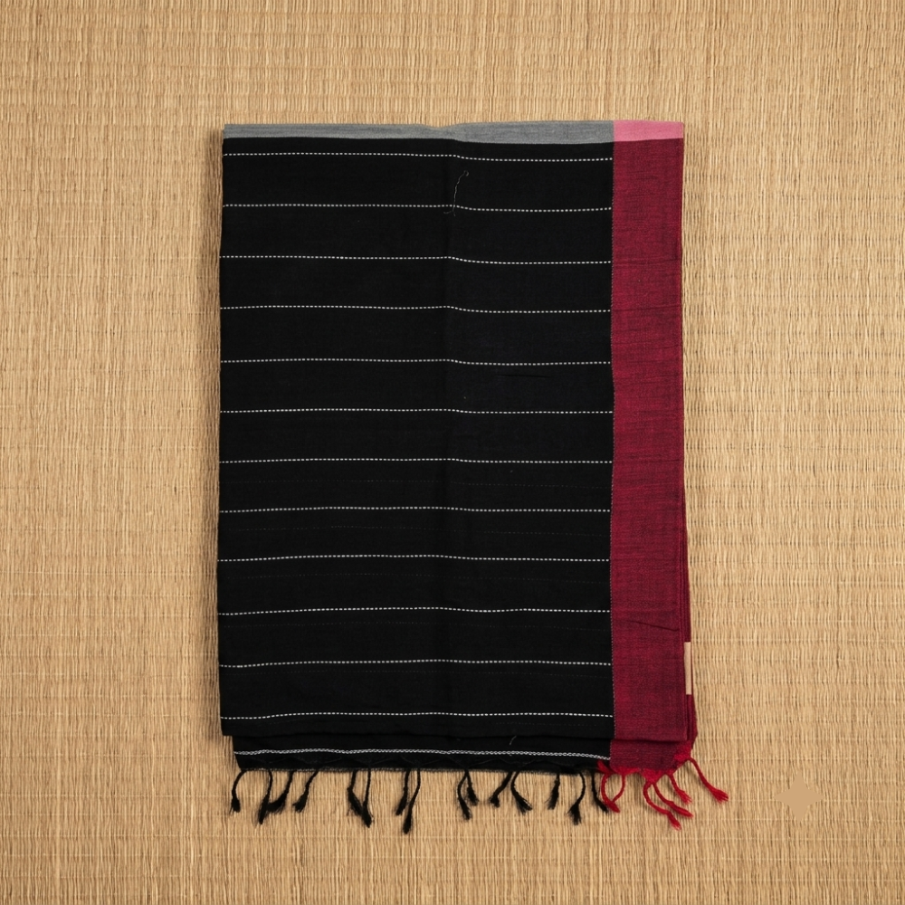 Elegant Black & Maroon Handloom Handwoven Bengal Cotton Saree