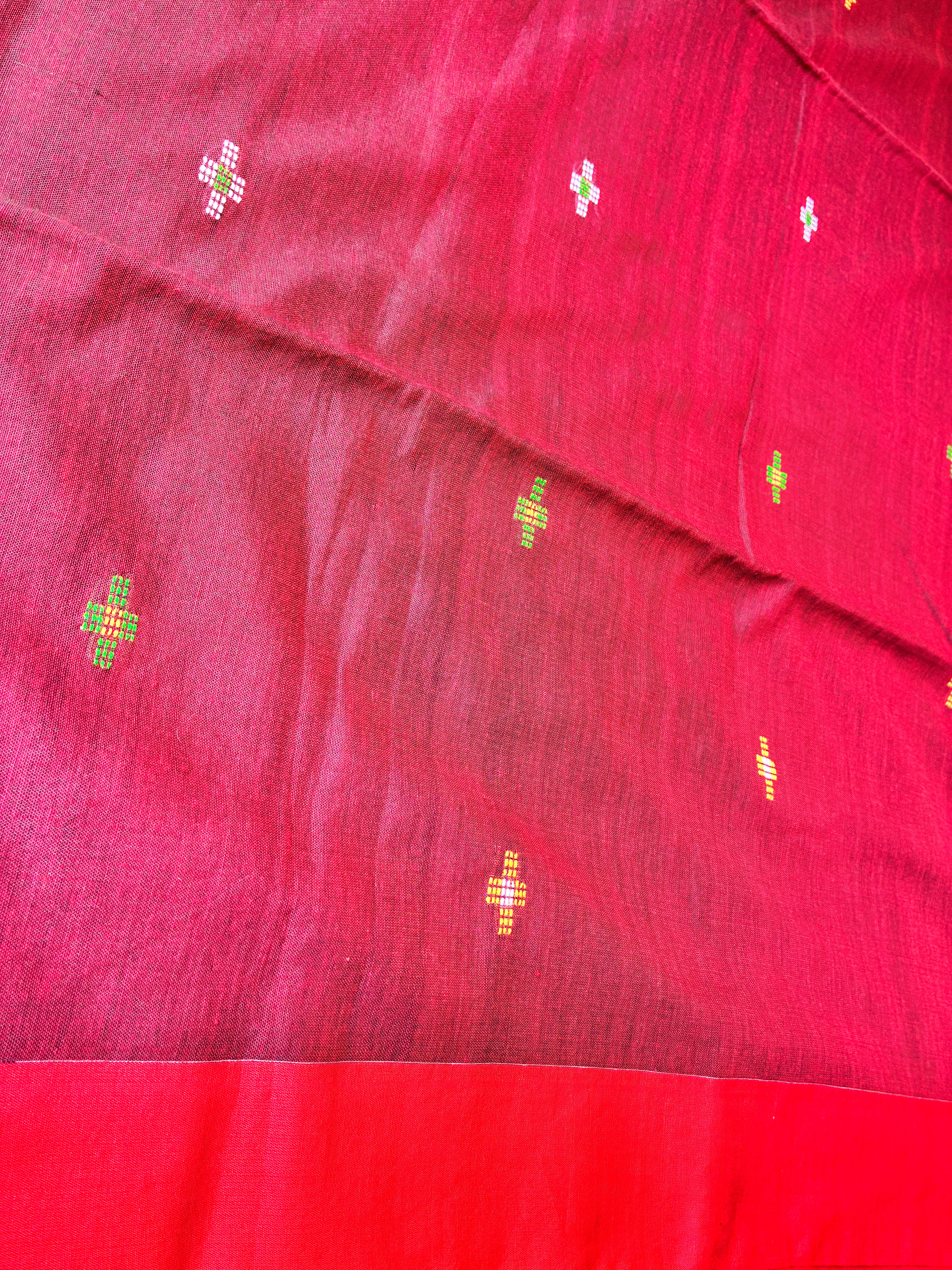 Crimson Maroon Mul Cotton Saree with Hand-Woven Buttis & Contrast Red Border