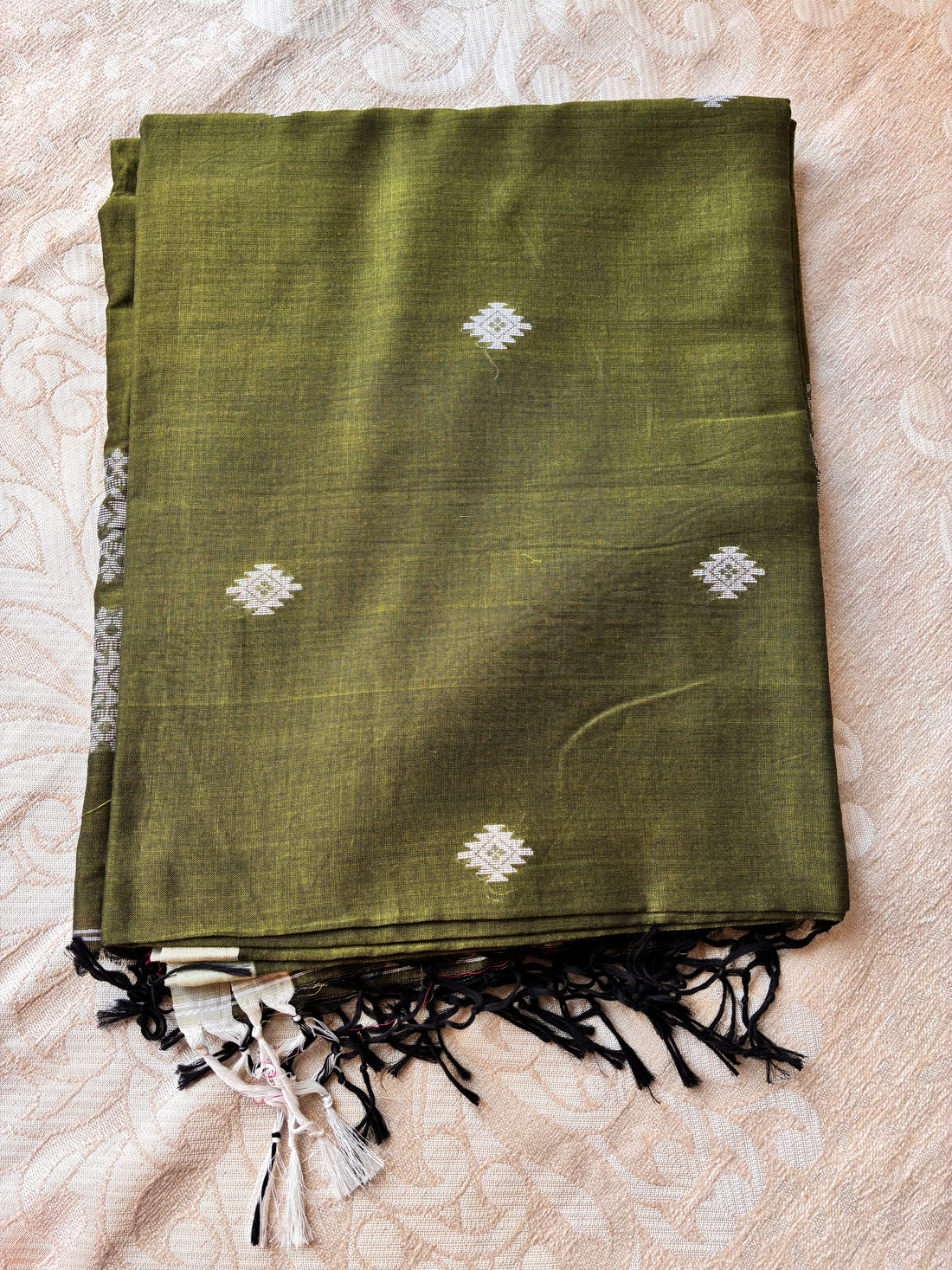 Earthy Olive Green Hand-Woven Mul Cotton Saree