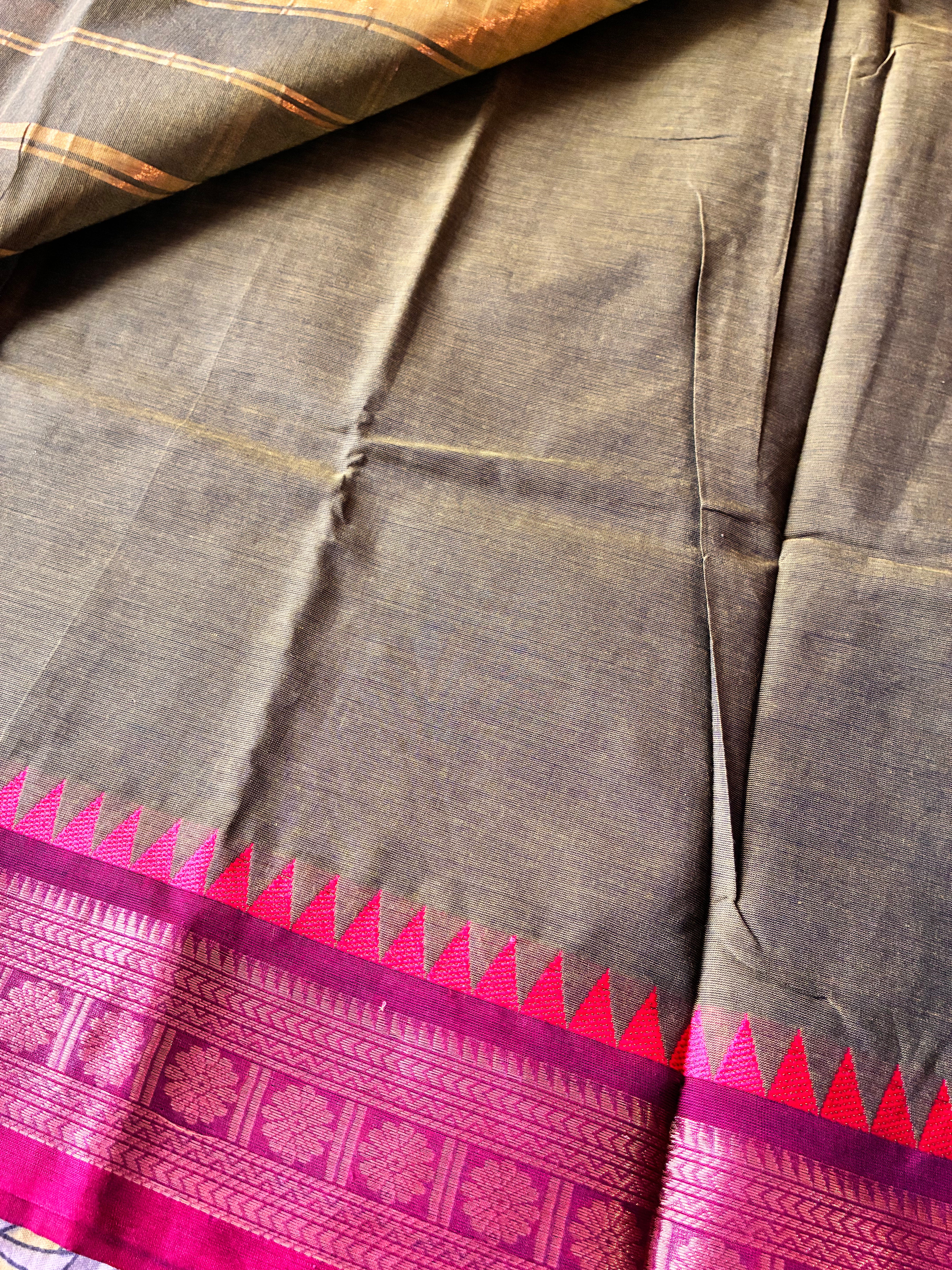 Elegant Olive Green Kanchi Cotton Saree with Magenta Zari Border