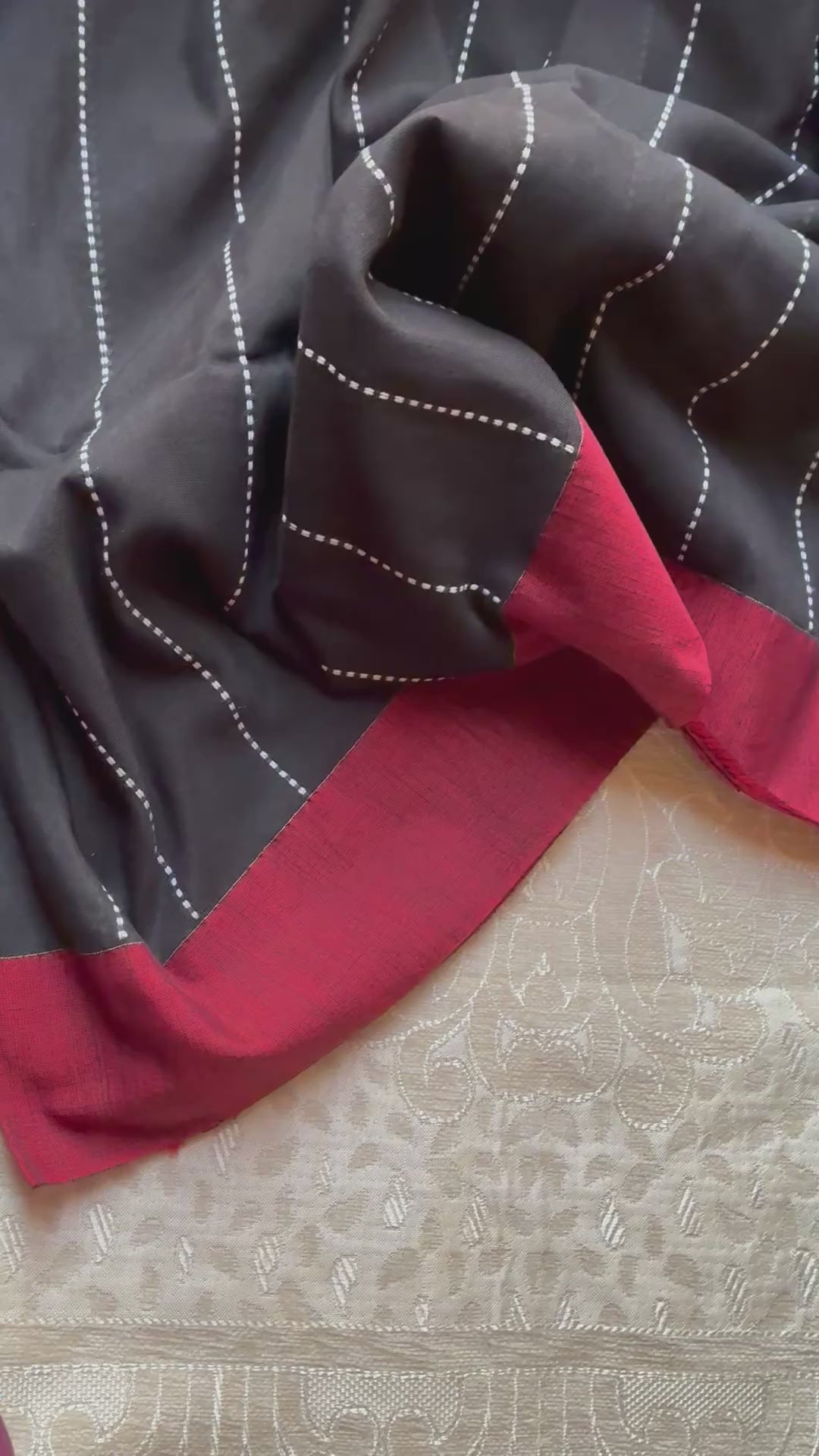 Elegant Black & Maroon Handloom Handwoven Bengal Cotton Saree