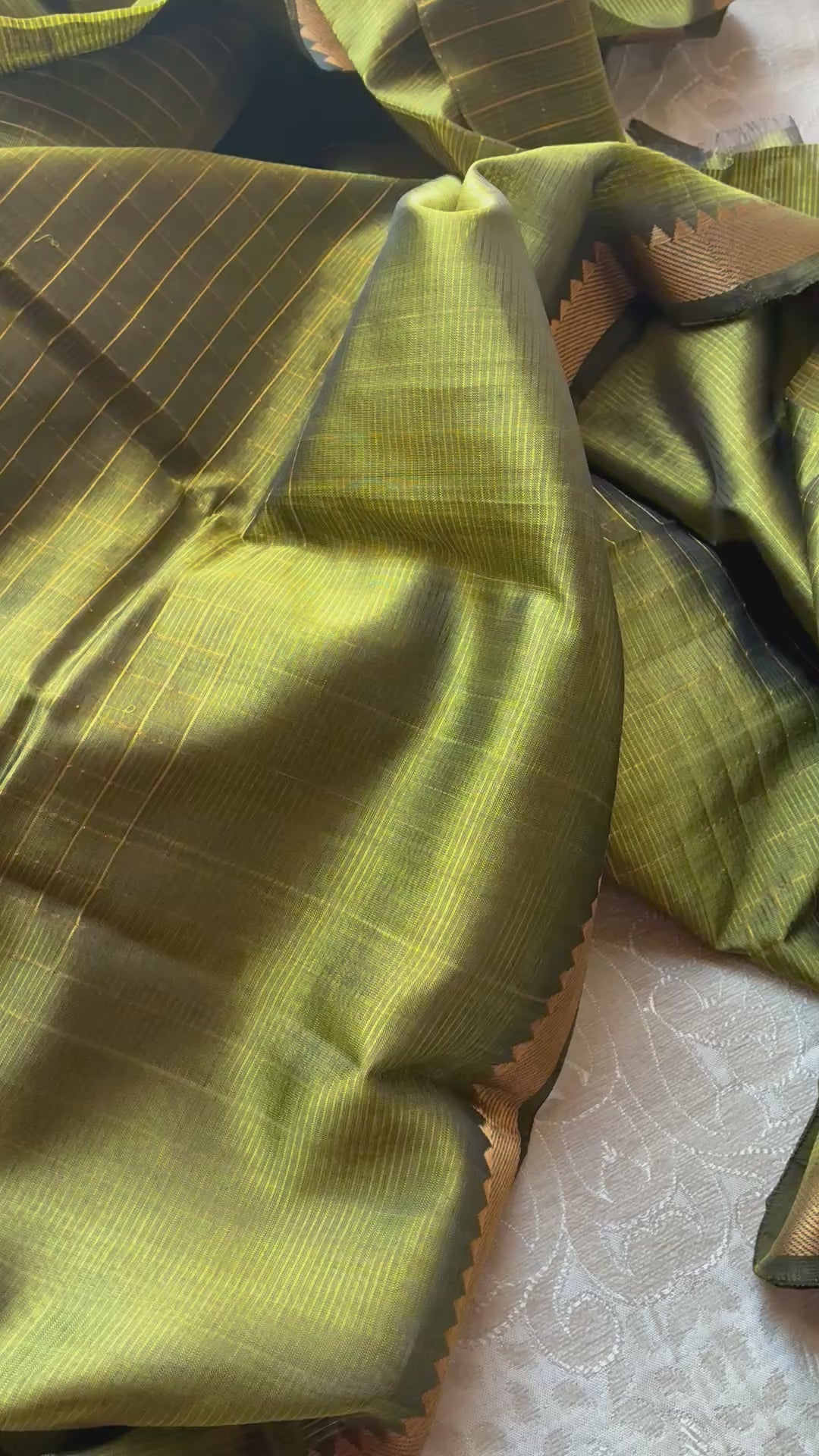 Green Colour Handloom Mangalgiri Silk Cotton Checked Sarees